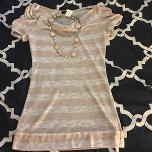 🚨 DONATING SOON 🚨 Women’s striped shirt